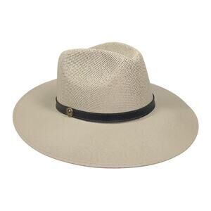 WIDE-BRIM STRAW HAT – HECHO EN MÉXICO – VENTILATED CROWN – BLACK BAND W/ EMBLEM